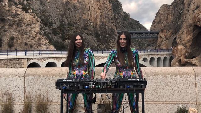 Avity — Canyon Mascarat ｜ 4K Melodic Techno & Progressive House смотреть онлайн