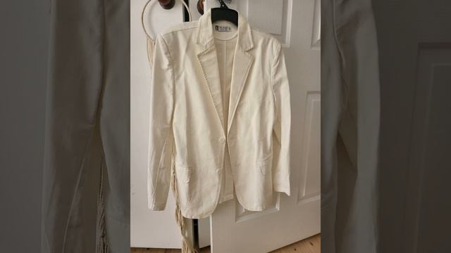 MENS SUIT смотреть онлайн