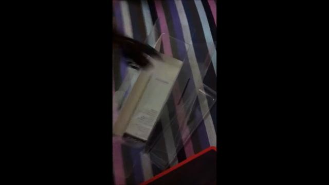 bluetooth speaker (Insignia) unboxing смотреть онлайн