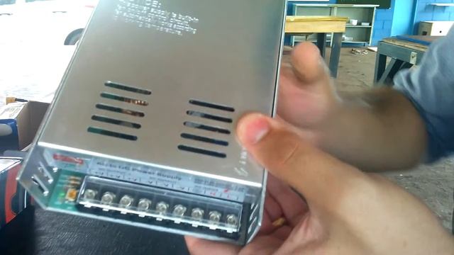 Carregador e fonte custo-benefício (Reaktor 250W + CFTV 360W) смотреть онлайн
