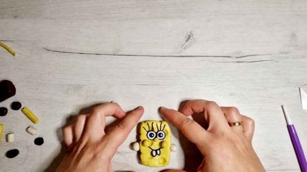Как слепить Спанч Боба из пластилина. Лепим вместе Губку Боба квадратные штаны. #лепкадлядетей