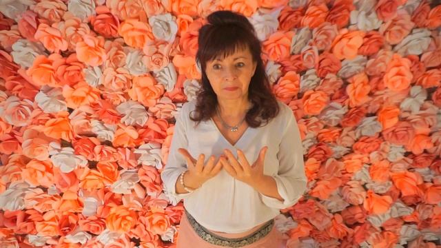 приглашение на Изюминку женственности смотреть онлайн