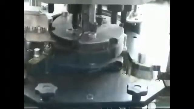 Fabrique Perfand , fournisseur de Fmgroup 2011 FLUVORE смотреть онлайн