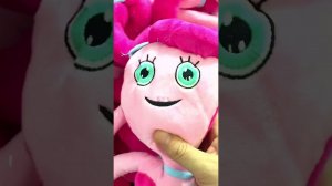 OMG! MOMMY LONG LEGS #Shorts