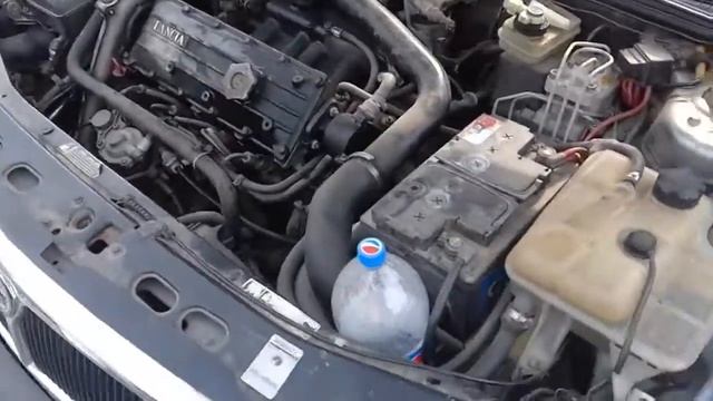Lancia Dedra 1.9 TD cold start смотреть онлайн