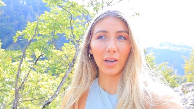 Lake Bled is AMAZING! Must Do in Slovenia + Vintgar Gorge - Travel Vlog смотреть онлайн