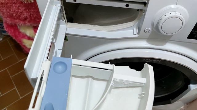 Hotpoint Ariston Çamaşır Makinesi Deterjan Çekmecesi Nasıl Çıkarılır? смотреть онлайн