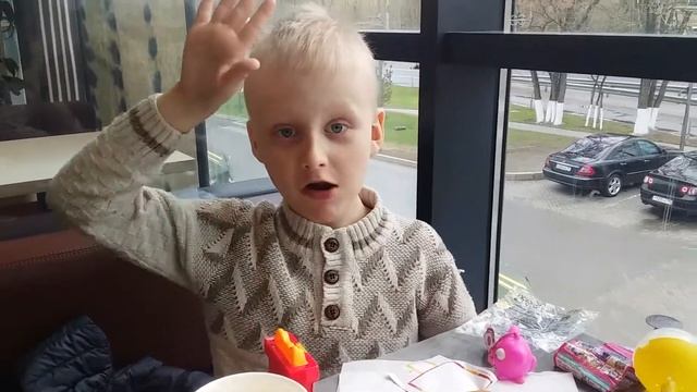 Макдональд Бургер Картошка фри Прогулка Кафе смотреть онлайн