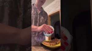 Мой воскресный завтрак❤️❤️❤️бургер и каша отрубяша#вкусно #худеемвместе #дефицит