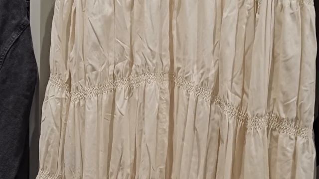 Съёмка запрещена! Шопинг влог ARKET+примерка в MASSIMO DUTTI смотреть онлайн