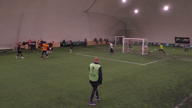 Гуарани - Бизоны 3:0 смотреть онлайн