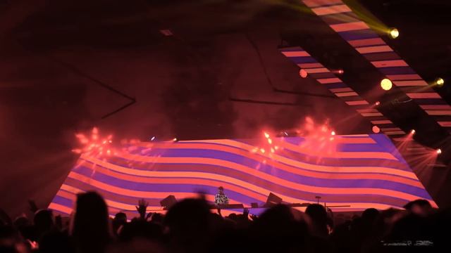 Oliver Heldens at The Concourse Project Full Set (17 Nov 2023) смотреть онлайн