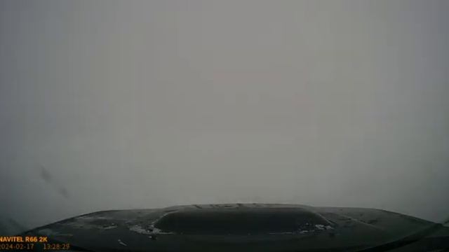 Субару Форестер SG9 по льду Белого моря в метель смотреть онлайн