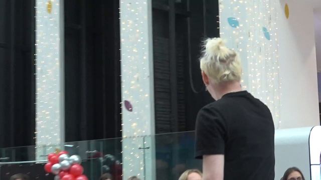 Люцик Ок(Трц Мозайка,Fashion Bloggers Party,5.04.2025) смотреть онлайн