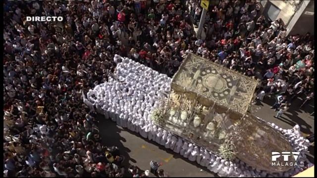 La Virgen del Rocío por la Tribuna de los Pobres (Martes Santo 2018) смотреть онлайн