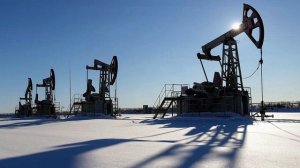 § 28 "Добывающая промышленность. Энергетика", География 10 класс, Полярная звезда