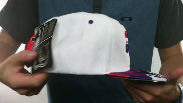 Capitals 'MARYLAND FLAG SNAPBACK' White Hat by Zephyr смотреть онлайн