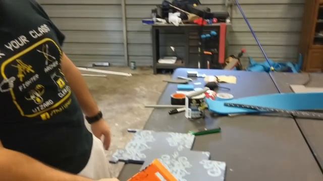 How to Build a LARP Sword! смотреть онлайн