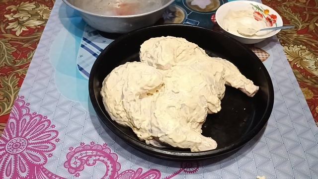 До Різдвяного столу. Курка, запечена в духовці в ніжному пікантному соусі. смотреть онлайн