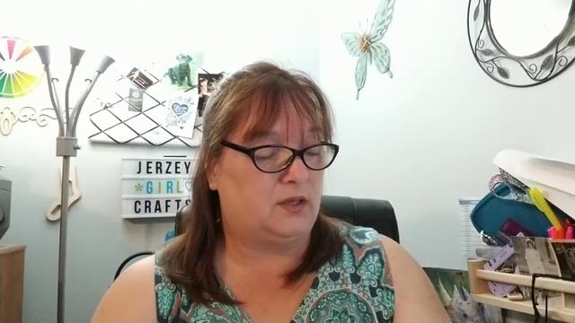 Episode 6 - I'm Back!  A Lot Of Scarves To Show