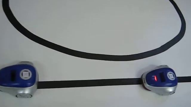 Robot con radar anticolisión смотреть онлайн