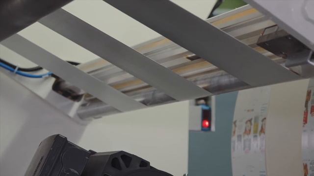 AZ 7: Fully Automatic, High Productivity Slitter Rewinder for Aseptic Packaging material смотреть онлайн