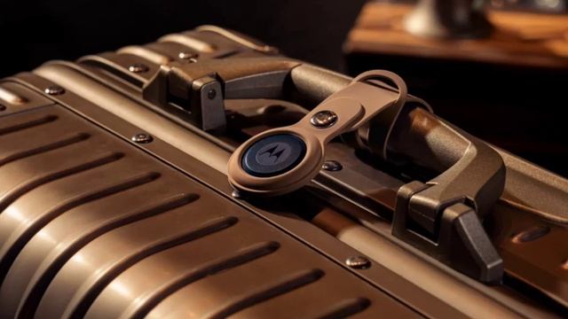 Apple’s AirTag rival, the Moto Tag launched for sale starting at $29.99. смотреть онлайн