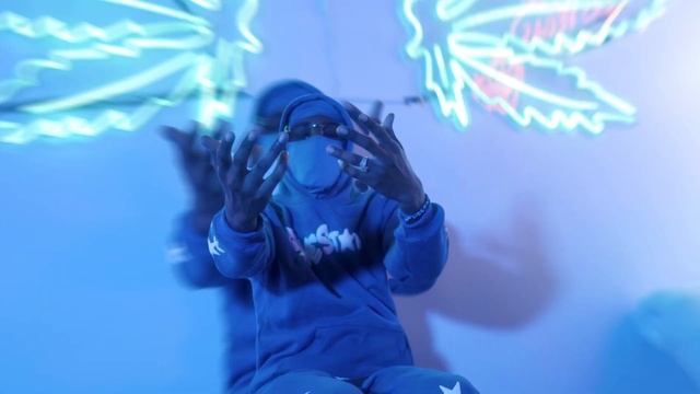 BLITZZZ 29 - Versatile (Not A Drill Rapper) (Official Music Video) | Directed By: New Wave Visuals смотреть онлайн
