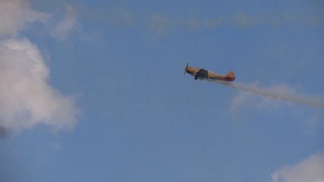 Выступление пилотажной группы "Первый полёт" смотреть онлайн