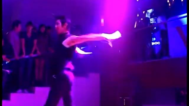 MAMBA ARI waacking at woobar смотреть онлайн