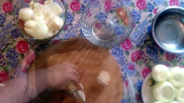 Фарширована цибуля🧅, не звично, але смачно, гості будуть в захваті від такої закуски. смотреть онлайн