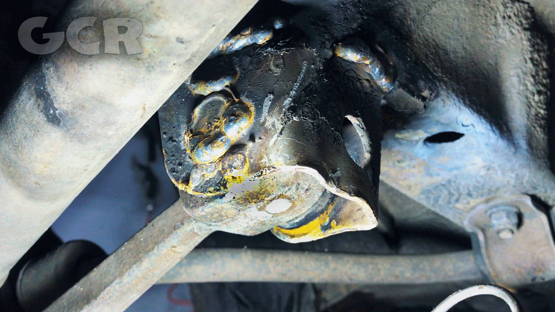 Жесть на СТО. Будни в гараже#19.Мега сварщик. Непонятная вибрация и стук Хонда Фит. Ремонт ваз 2115 смотреть онлайн