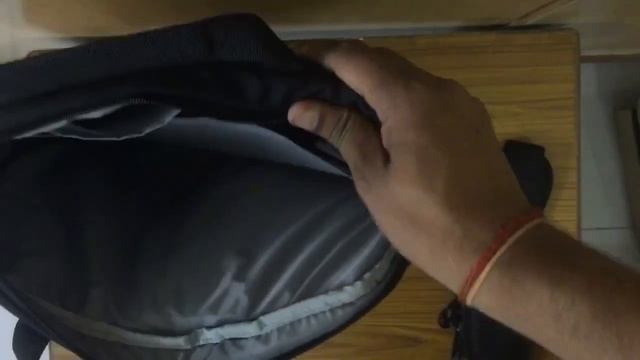 Amazon Basics Laptop Bag Review In Hindi