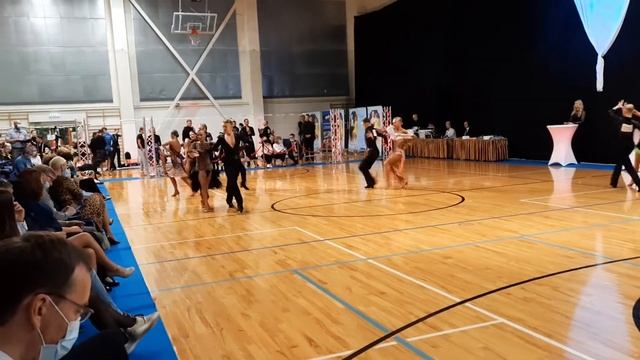 Aleksei Sitnikov Anastassia Salamatova pasodoble. Juri 17.10.20 смотреть онлайн