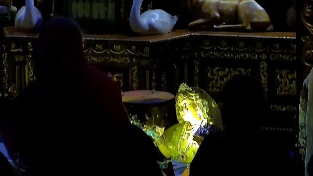 Mangal Arati Darshan | Sri Sri Radha Gopinath Temple | 26th Nov 2020 | ISKCON Chowpatty, Mumbai смотреть онлайн