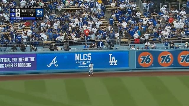 Eddie Rosario Drops the Hammer on That B смотреть онлайн
