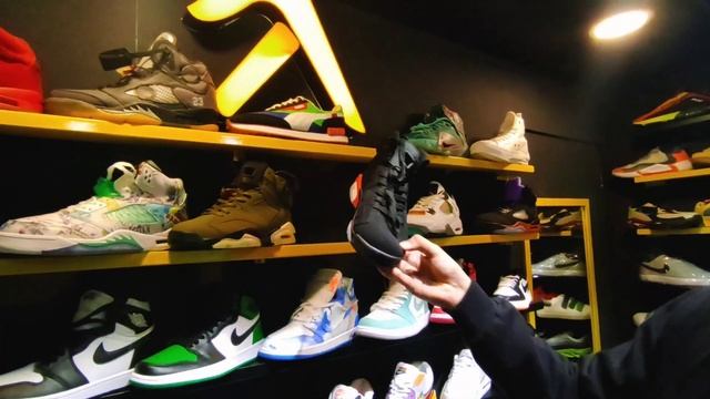 shoes shopping vlog in mumbai just walk shoes mira road смотреть онлайн