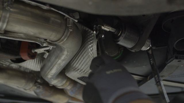 Future Classic - E9X M3 Reinforced Trailing Arm Set смотреть онлайн