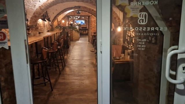 Помещение на казанской 7. Путь от входа в здание до помещения. смотреть онлайн