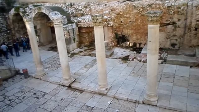 Остатки римской улицы. смотреть онлайн