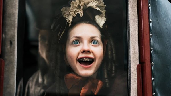 Гадкая сестра — Русский трейлер (2025)