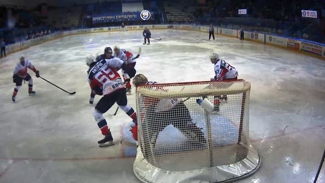 «Южный Урал» сыграл с лидером ВХЛ — новокузнецким «Металлургом» 1 смотреть онлайн