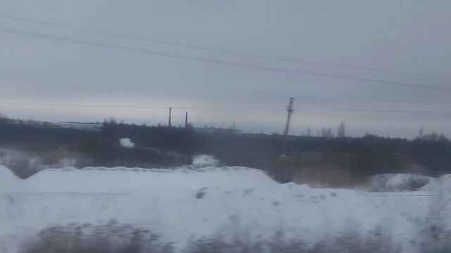 Отправление со станции Ростов Ярославский из окна поезда 102Я "Москва-Ярославль Главный" смотреть онлайн