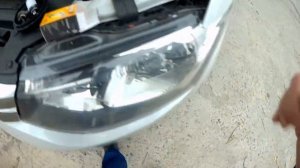 Замена лампы ближнего света Mitsubishi Outlander