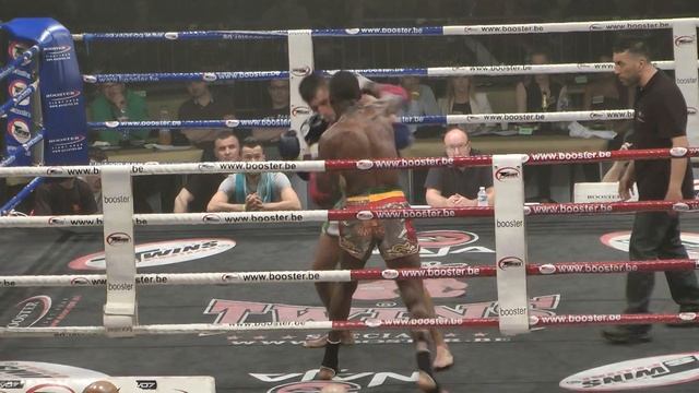 Arman Hambaryan Vs Guimba Coulibaly Fight & Furiou