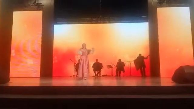 "Разнесуха", Завьялова Людмила и ансамбль "Русичи" смотреть онлайн