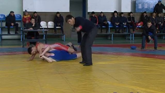Вольная борьба. Кубок Кыргызстана-2016. 70 кг 1\8 Бекжан Токтобаев-Дастан Муратов смотреть онлайн