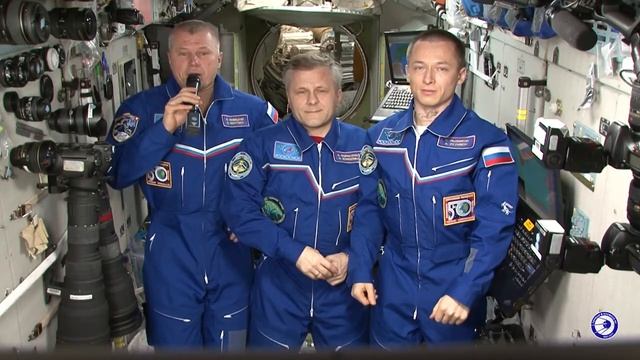 Видеоприветствие от членов экспедиции Международной Космической Станции №50 смотреть онлайн