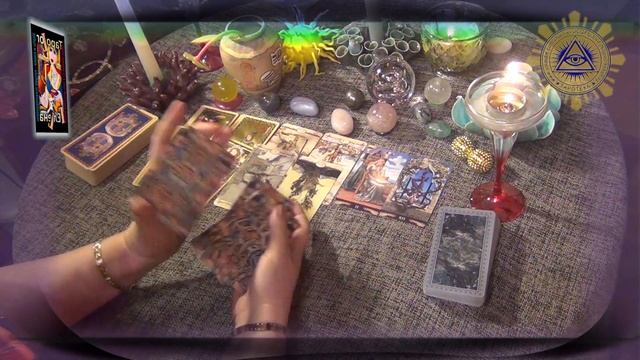 Как изменится ваша жизнь и благодаря чему? Расклад #таро на ближайшее будущее смотреть онлайн