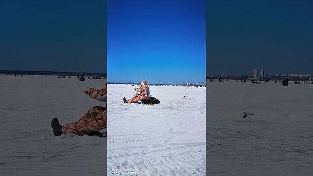 Аккуратно!!! 😊Не машите руками! 😂 Доставать нужно тихо, а иначе... смотреть онлайн